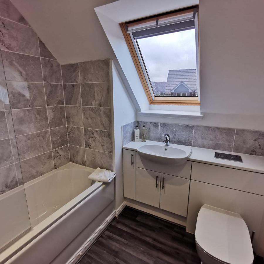 Appartamento Number 27 Ullapool Esterno foto